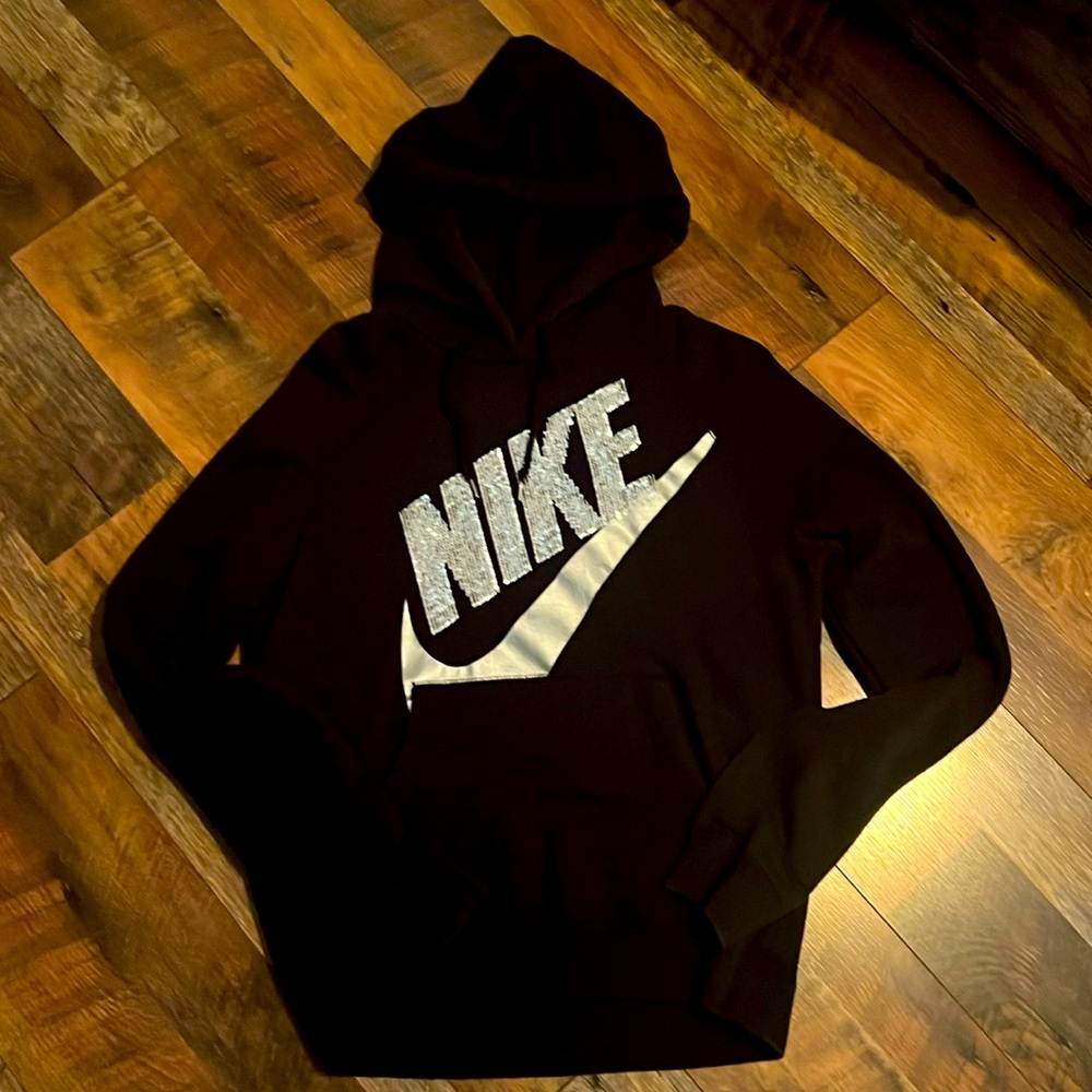 Women’s Nike Sequin Black Hoodie. Size Medium. NWOT.